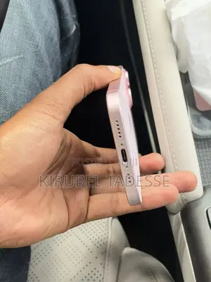 Apple iPhone 15 128 GB Pink