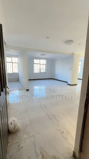 3bdrm Condo in Site 3, Bole for sale