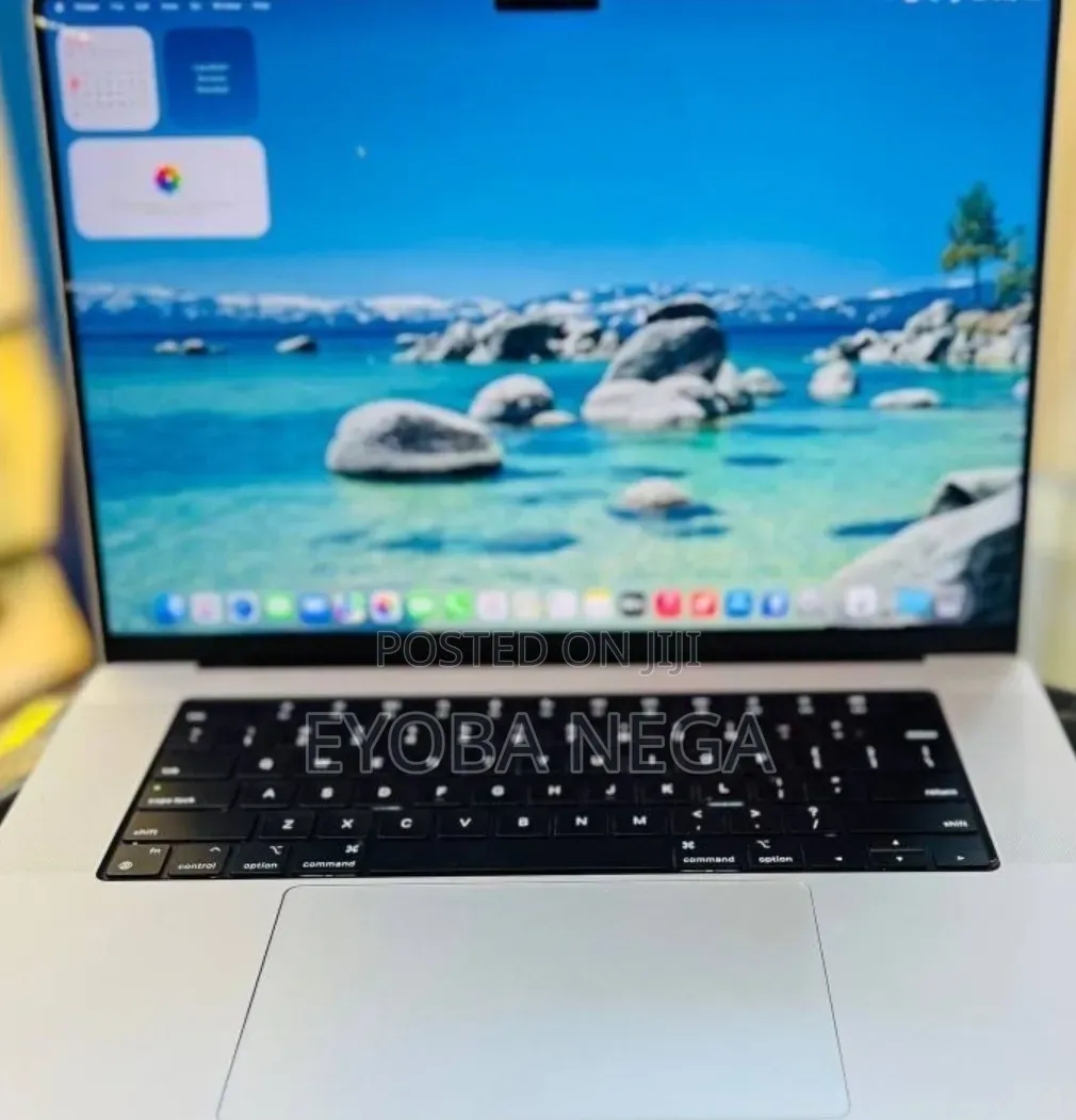 New Laptop Apple MacBook Pro 2021 M1 16GB Apple M1 Pro SSD 512GB