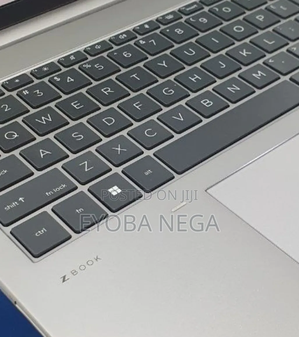 New Laptop HP ZBook 15 16GB Intel Core i7 SSD 512GB