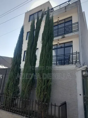 14bdrm House in Gelan, Akaky Kaliti for sale