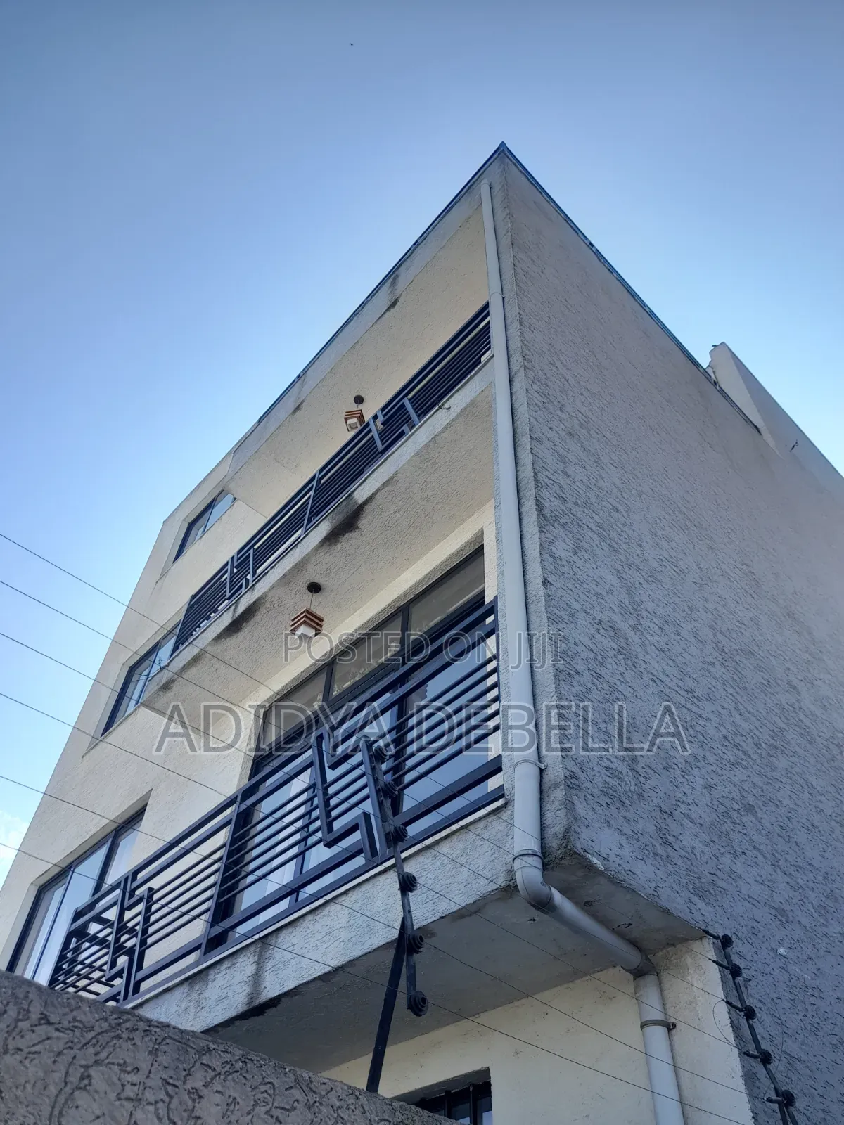 14bdrm House in Gelan, Akaky Kaliti for sale