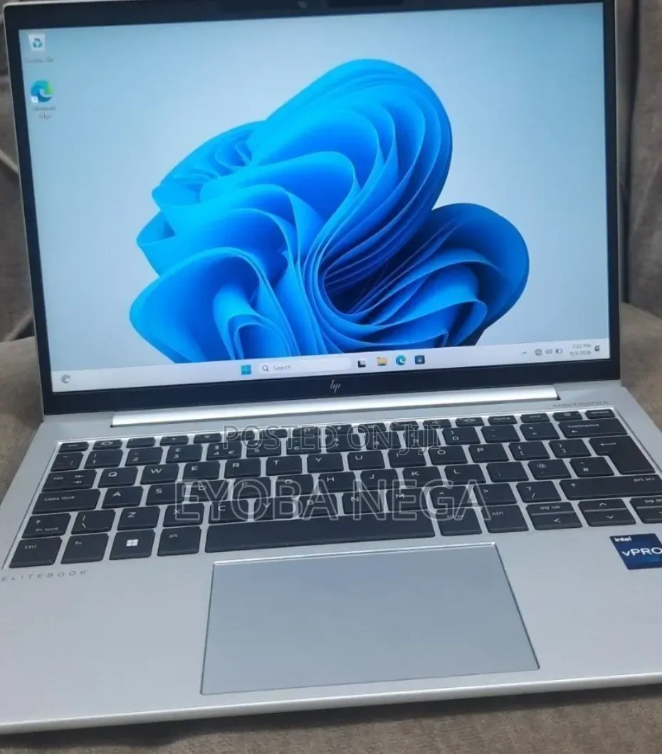 New Laptop HP EliteBook 840 G10 16GB Intel Core i5 SSD 512GB