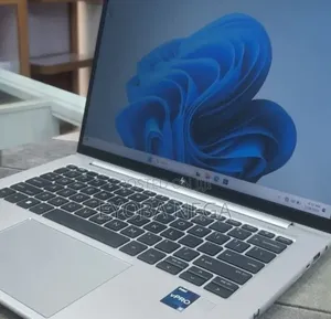 New Laptop HP EliteBook 840 G10 16GB Intel Core i5 SSD 512GB