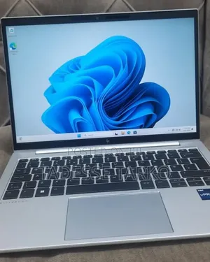New Laptop HP 16GB Intel Core i5 SSD 512GB