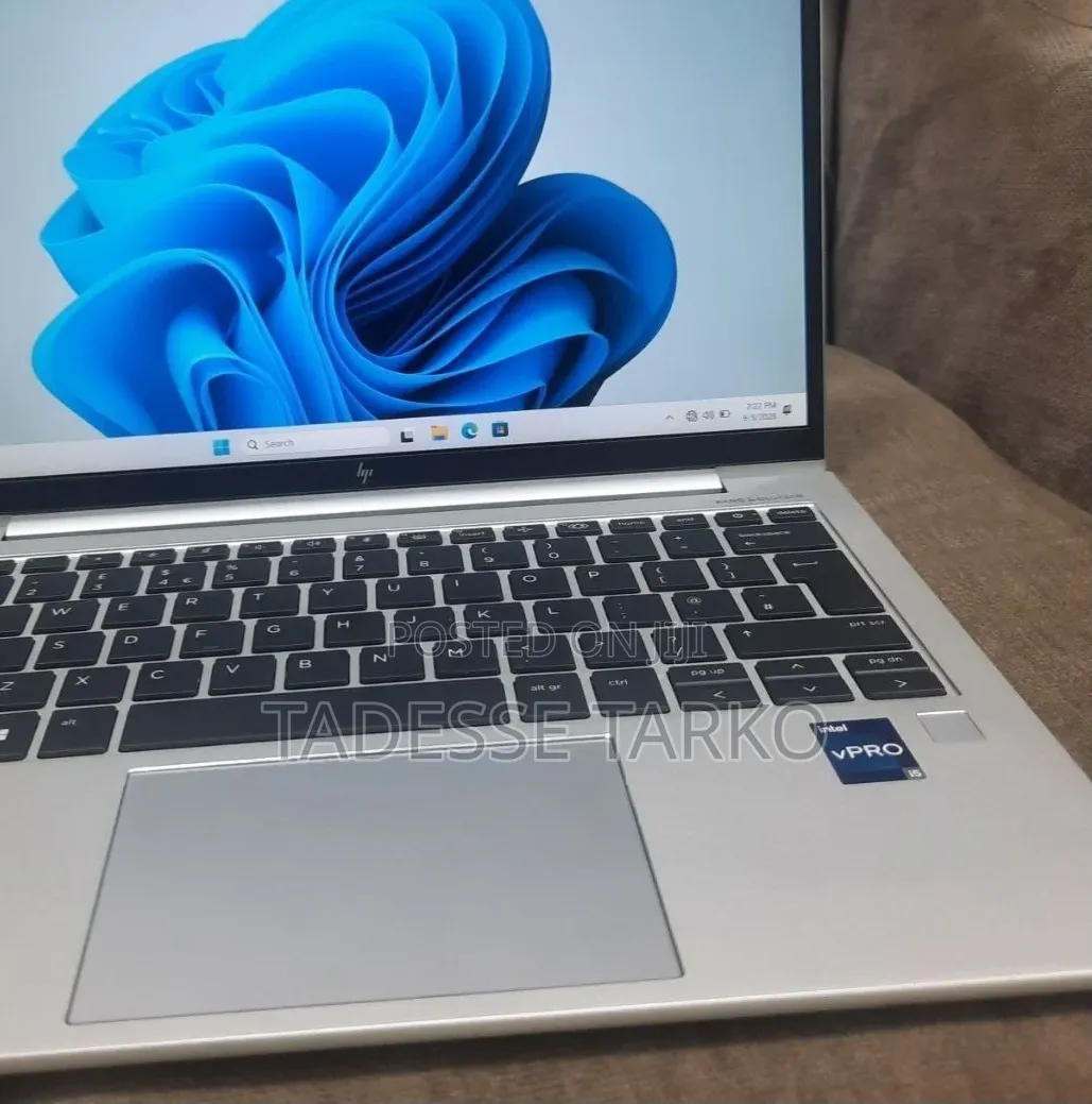 New Laptop HP 16GB Intel Core i5 SSD 512GB