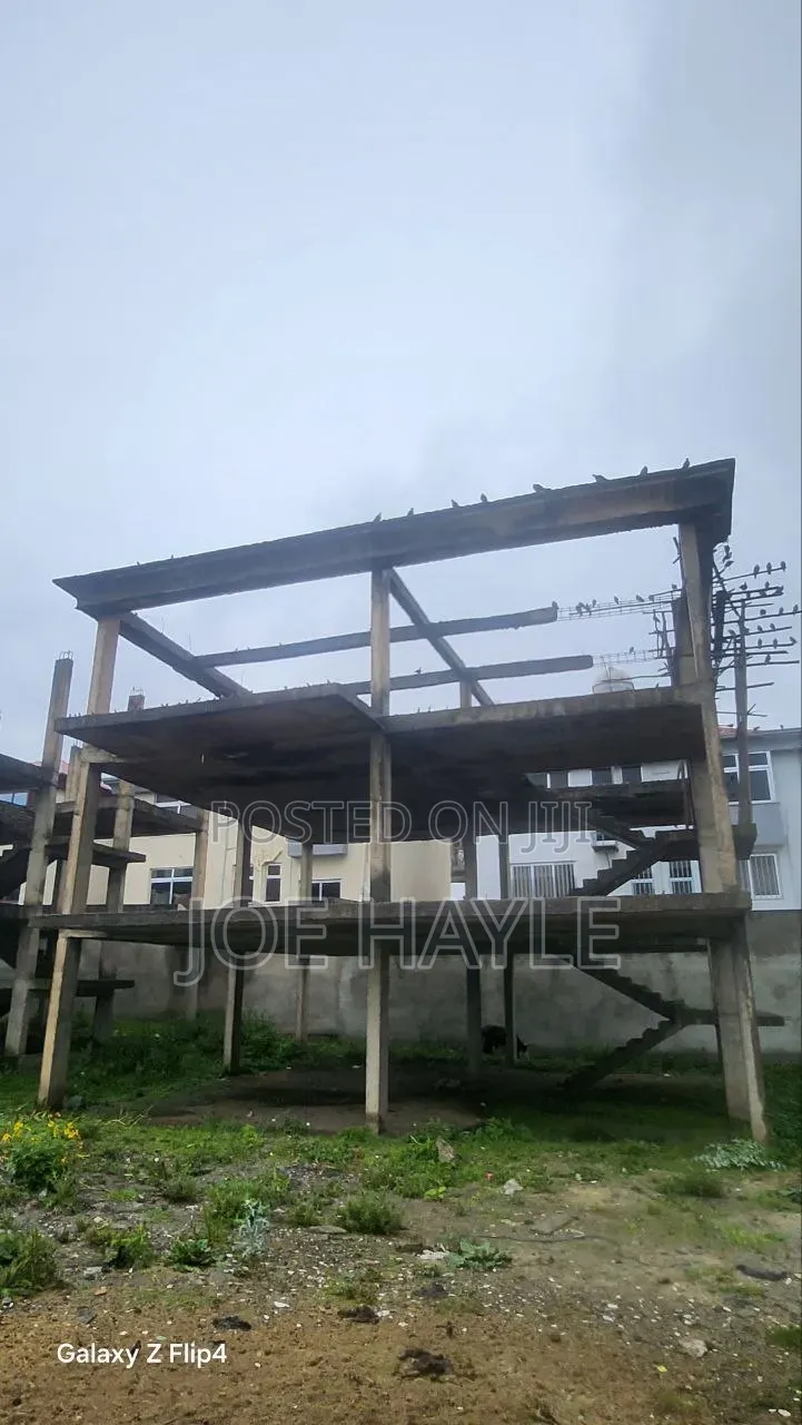 5bdrm House in Bole for sale