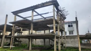 5bdrm House in Bole for sale
