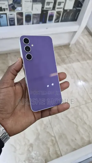 New Samsung Galaxy S23 FE 256 GB Purple