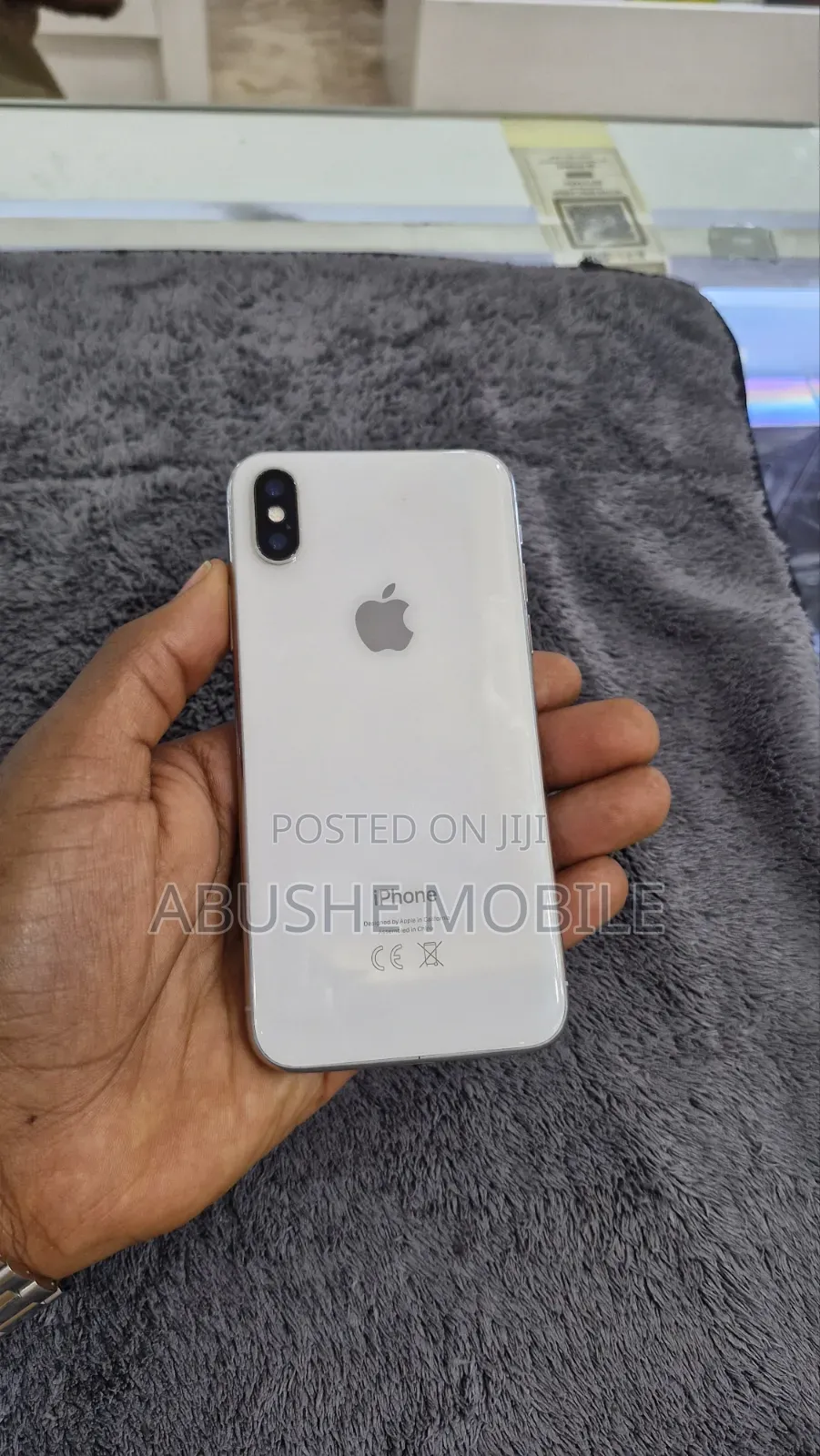 Apple iPhone X 256 GB White