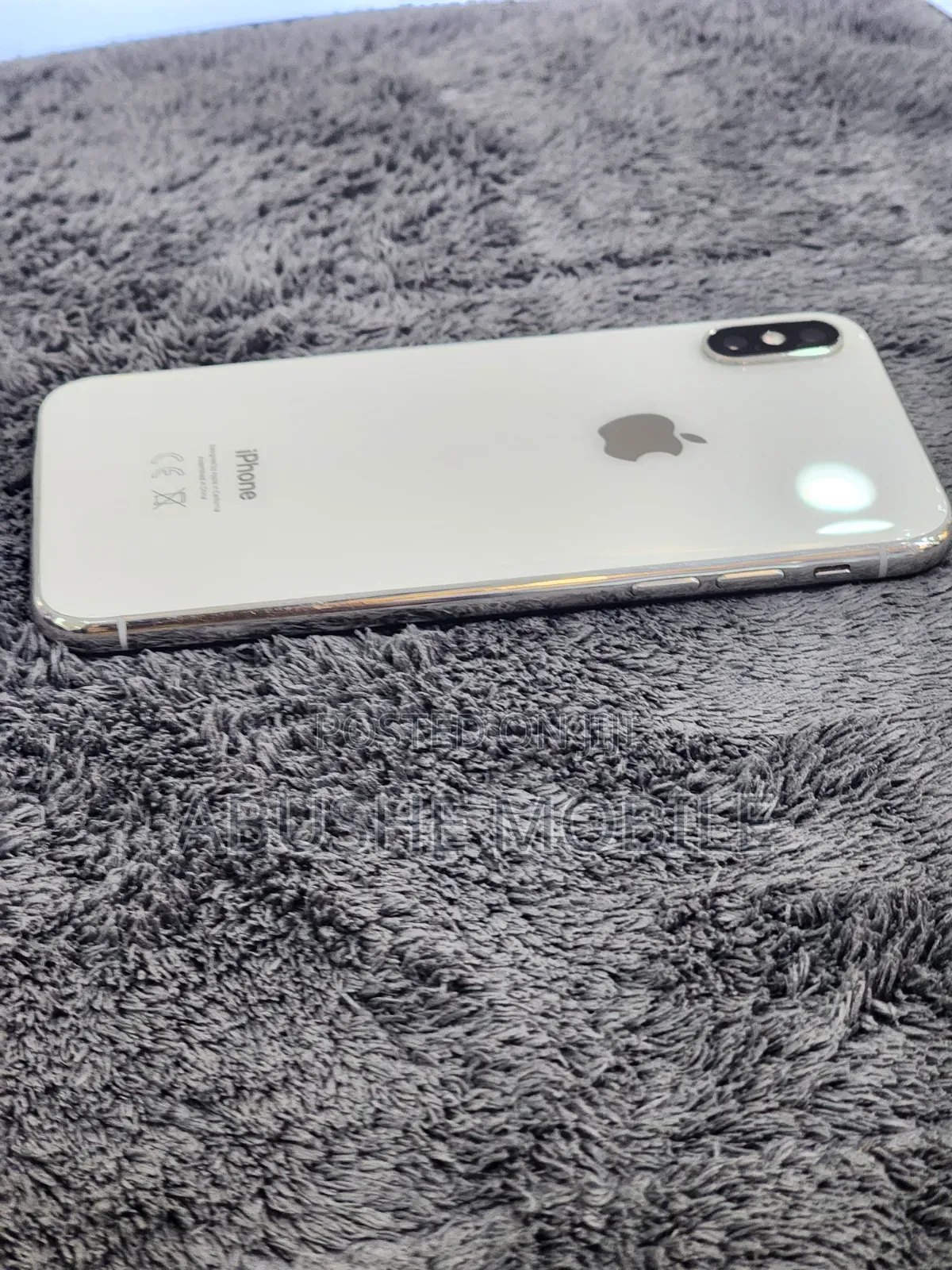 Apple iPhone X 256 GB White