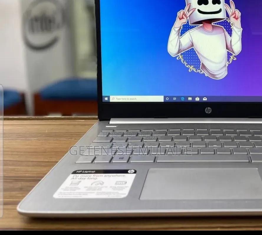 New Laptop HP 8GB Intel Core i3 SSD 256GB