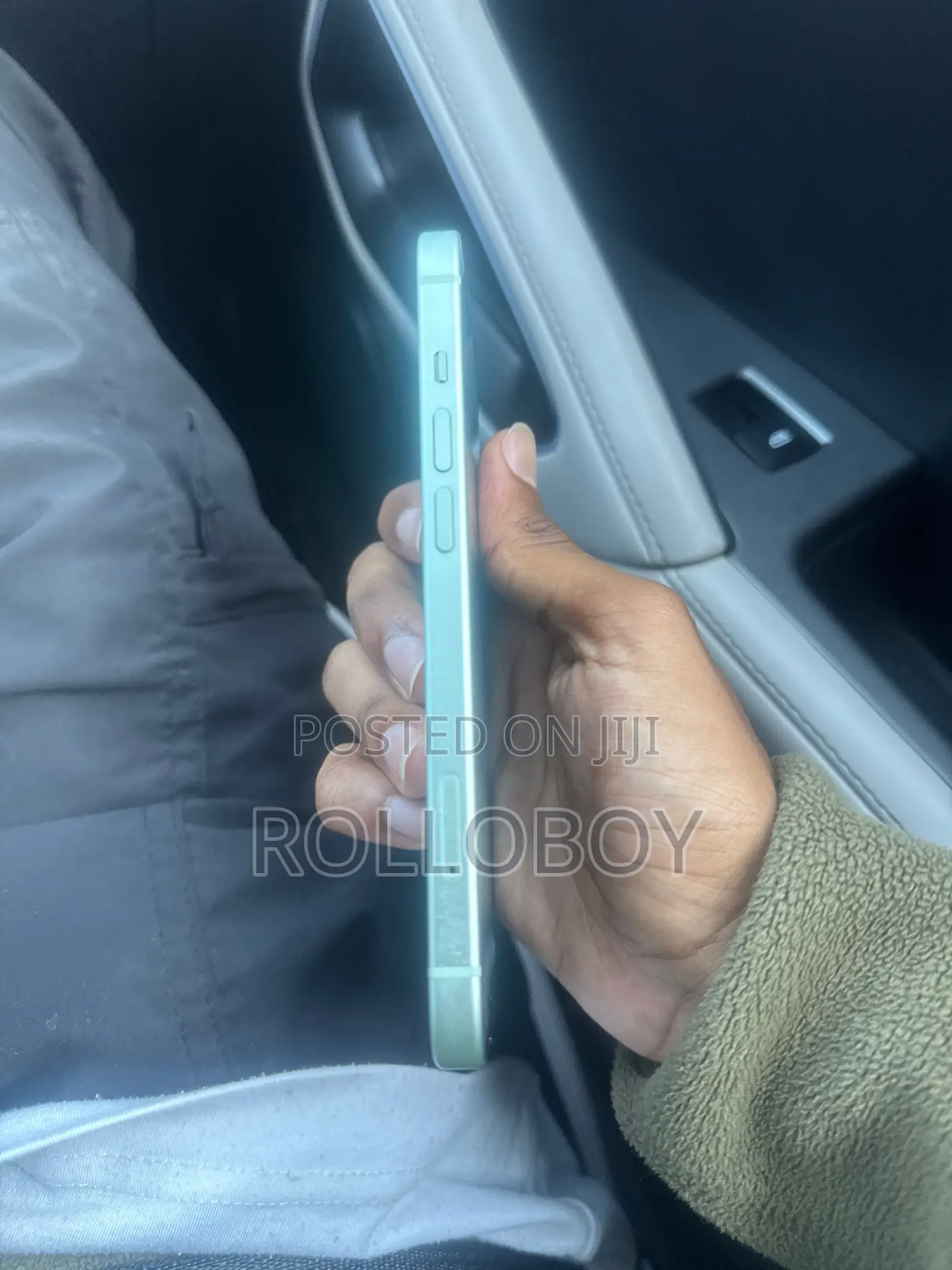 Apple iPhone 15 128 GB Green