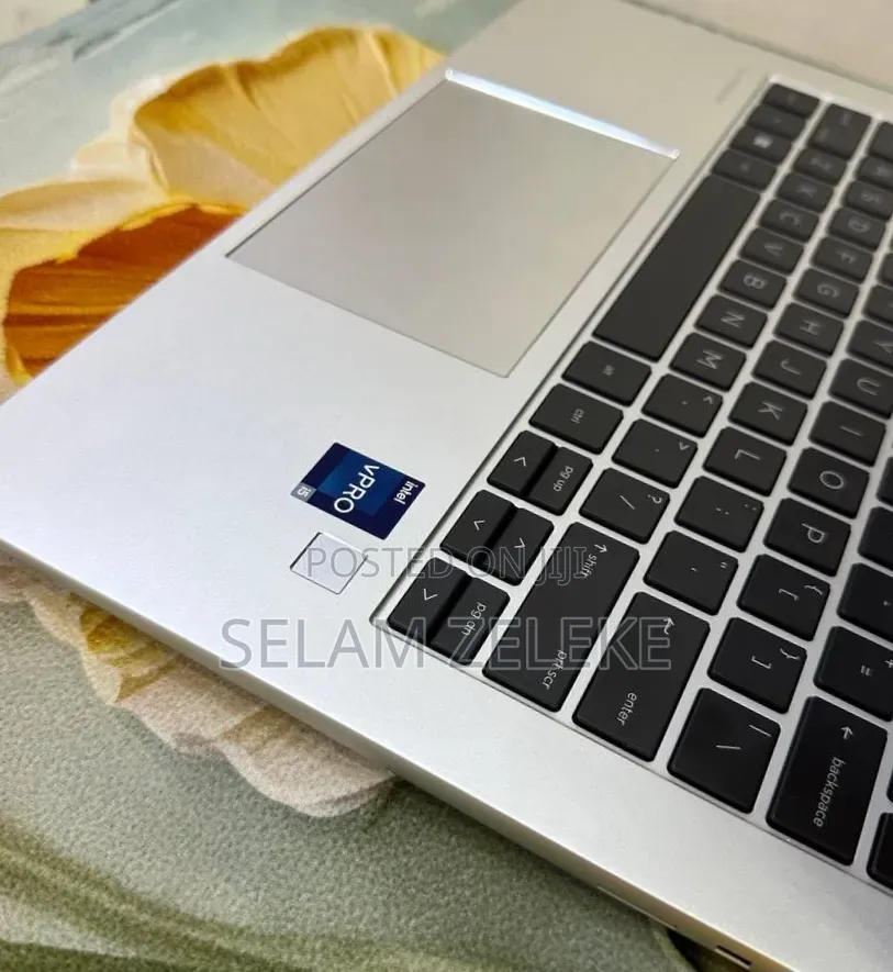 New Laptop HP EliteBook 840 G9 16GB Intel Core i5 SSD 512GB