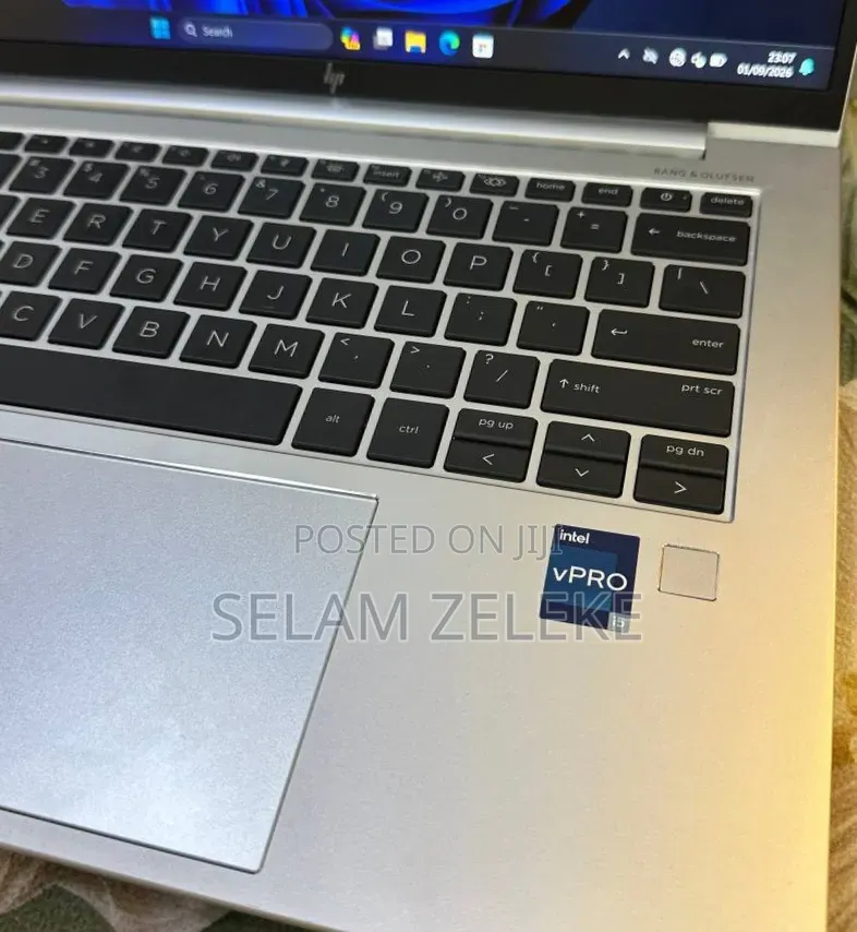New Laptop HP EliteBook 840 G9 16GB Intel Core i5 SSD 512GB