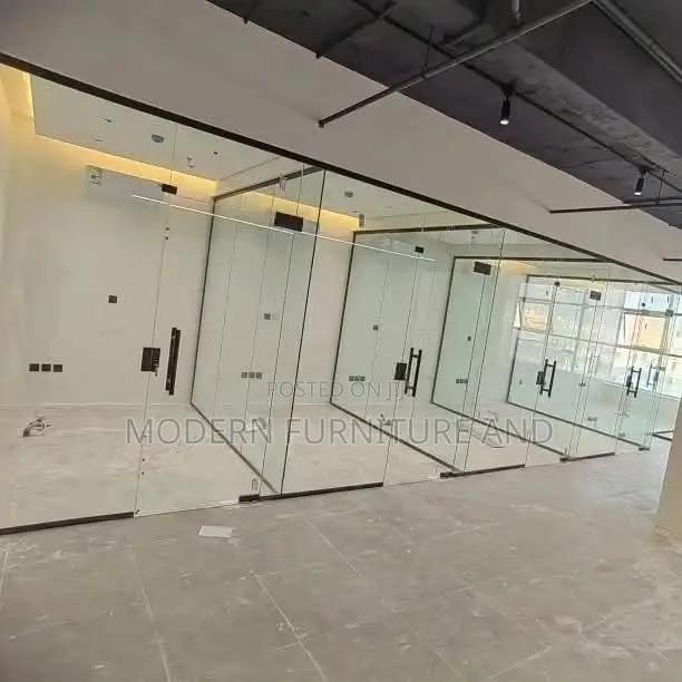 MODERN GLASS DOORS | Custom Made Professional Installation