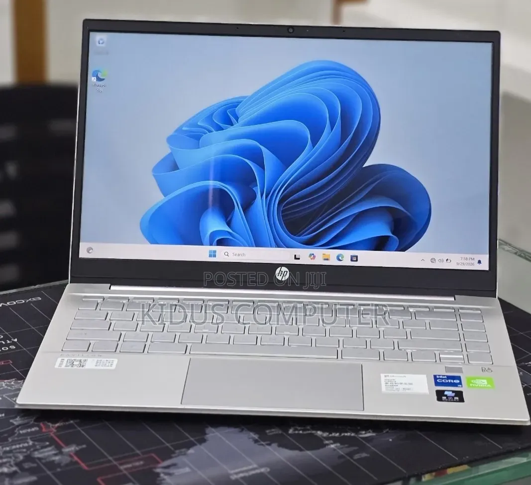 New Laptop HP Pavilion 15 16GB Intel Core i5 SSD 512GB