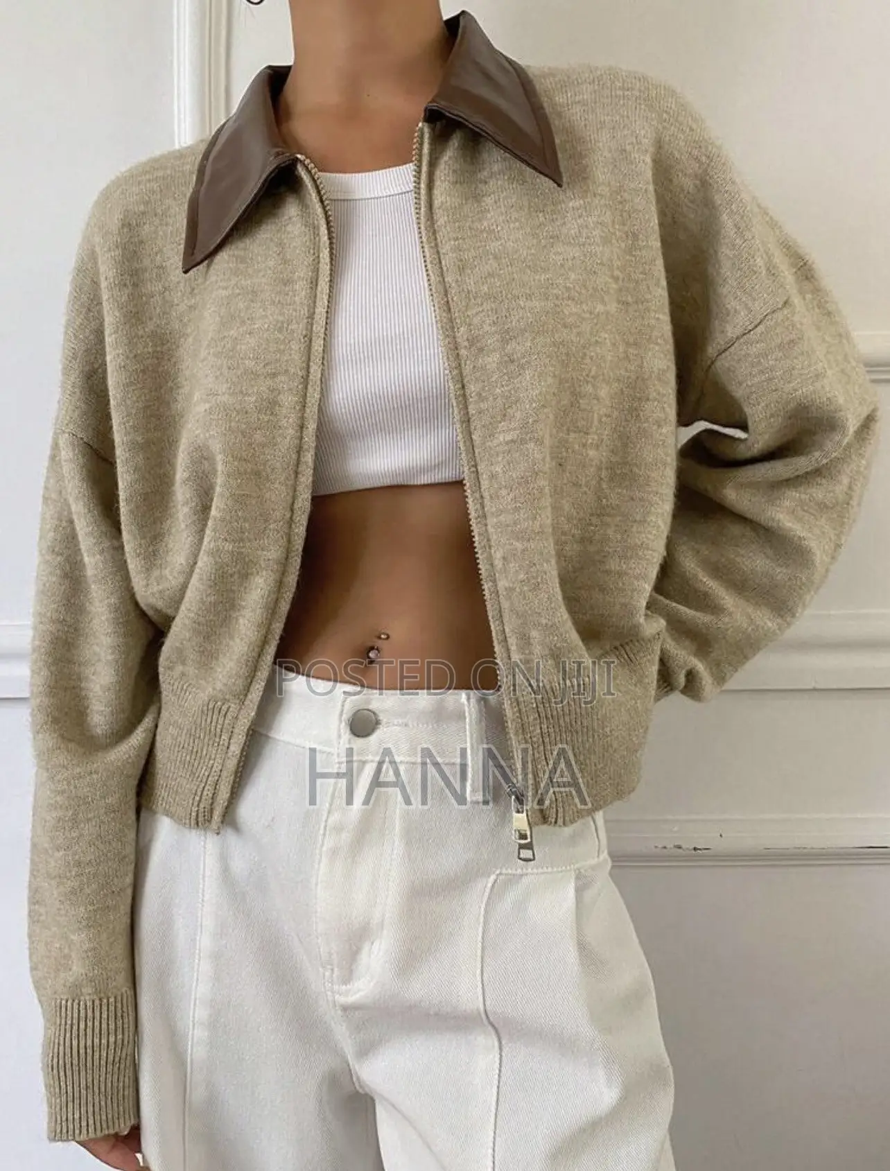 Chic Contrast Leather Collar Knit Zip-Up Jacket (Beige/Tan)