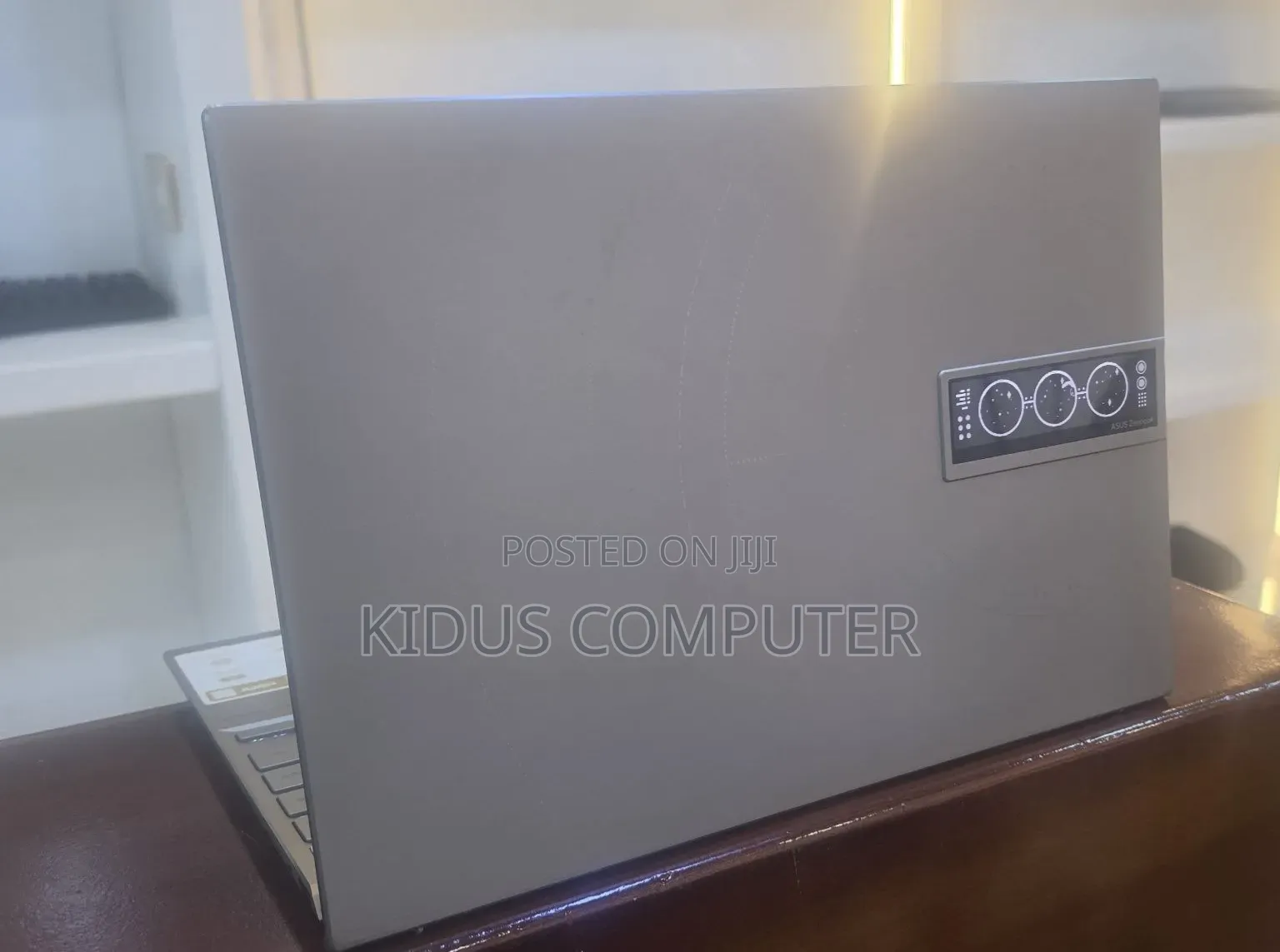 New Laptop Asus Zenbook 14 16GB Intel Core i7 SSD 512GB