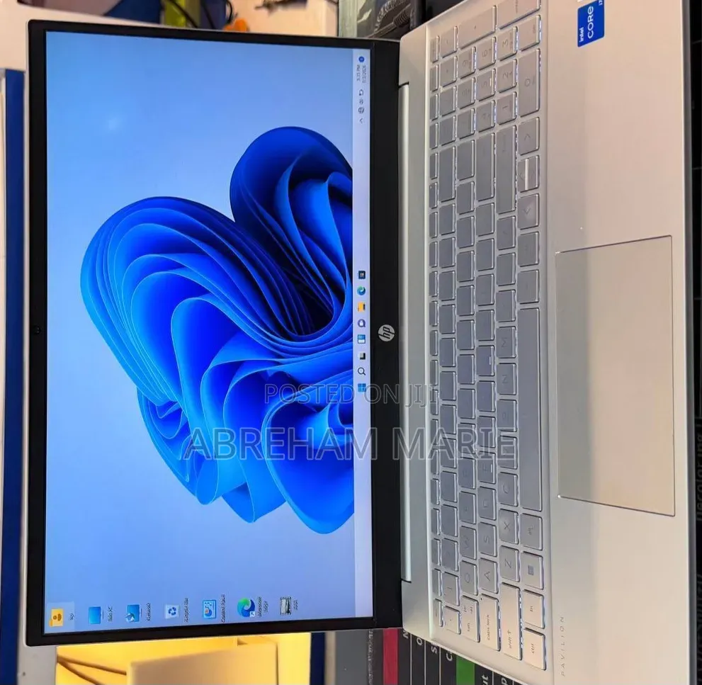 New Laptop HP Pavilion 15 16GB Intel Core i7 SSD 512GB
