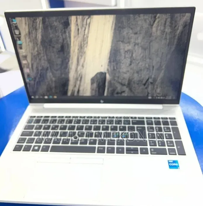 New Laptop HP EliteBook 850 G8 16GB Intel Core i5 SSD 512GB