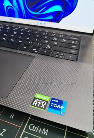 New Laptop Dell Precision 5560 16GB Intel Core i7 SSD 512GB