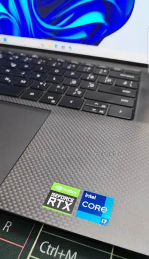 New Laptop Dell Precision 5560 16GB Intel Core i7 SSD 512GB