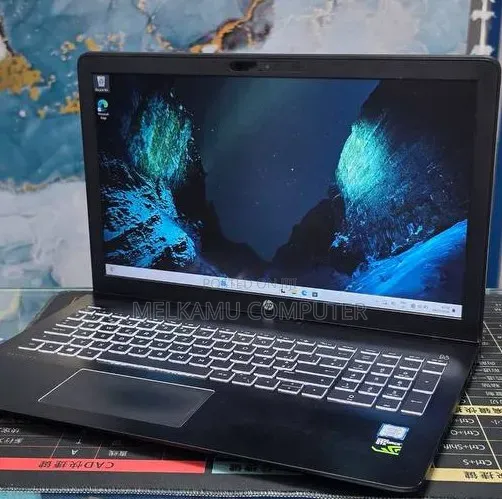 New Laptop HP Pavilion Power 15 8GB Intel Core i7 SSD 128GB