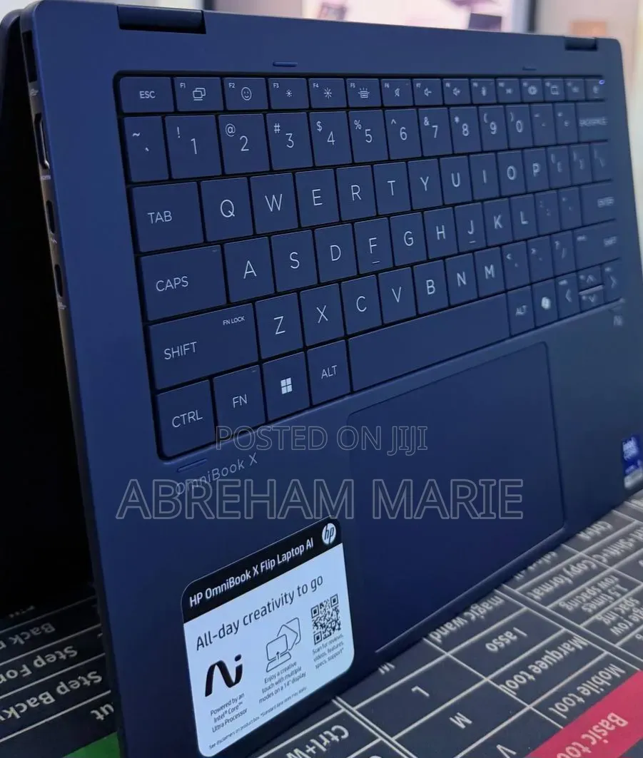 New Laptop HP OmniBook 5 14" 16GB Intel Core Ultra 5 SSD 512GB