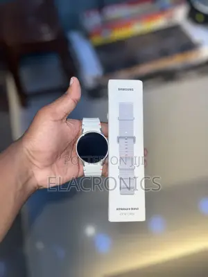 Samsung Galaxy Watch 7 40mm (Slightly Used + Extra Band)