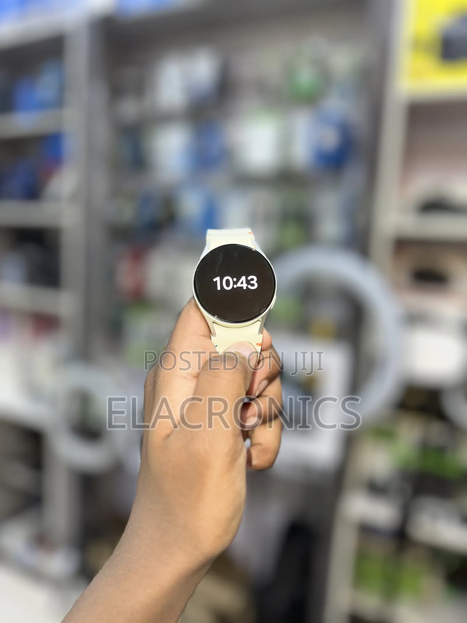 Samsung Galaxy Watch 7 40mm (Slightly Used + Extra Band)
