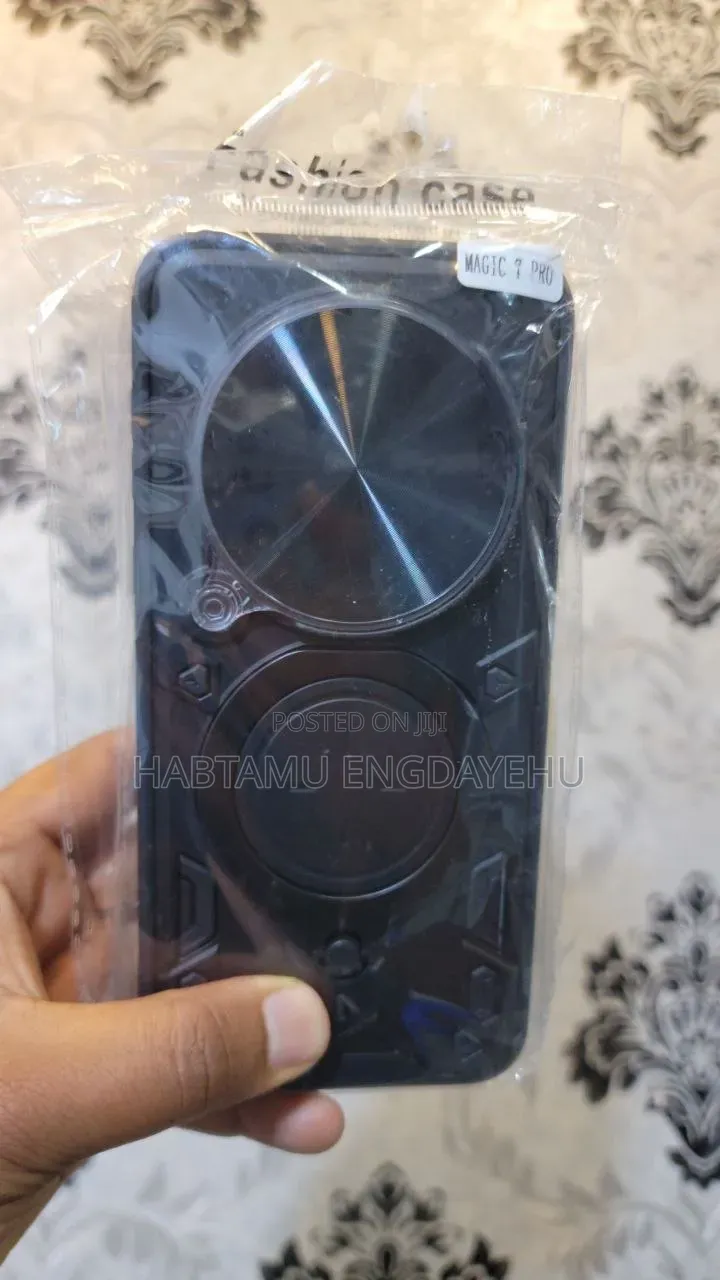 Magic 7 Pro Case
