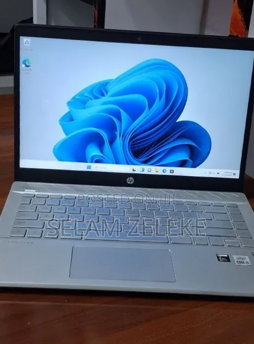 New Laptop HP 8GB Intel Core i5 SSD 512GB
