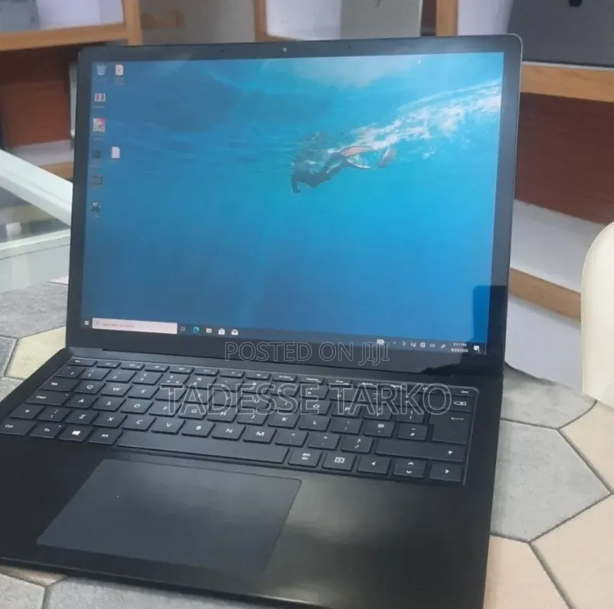 New Laptop Microsoft Surface Laptop 4 16GB Intel Core i7 SSD 512GB