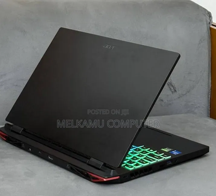 New Laptop Acer Nitro V 15 16GB Intel Core i5 SSD 512GB
