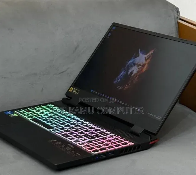 New Laptop Acer Nitro V 15 16GB Intel Core i5 SSD 512GB