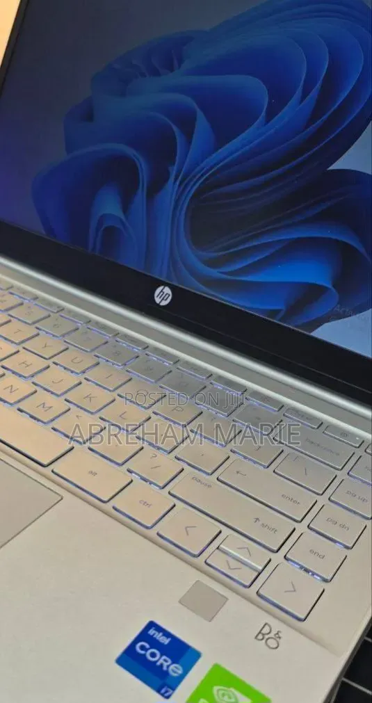 New Laptop HP Pavilion 14 16GB Intel Core i7 SSD 512GB