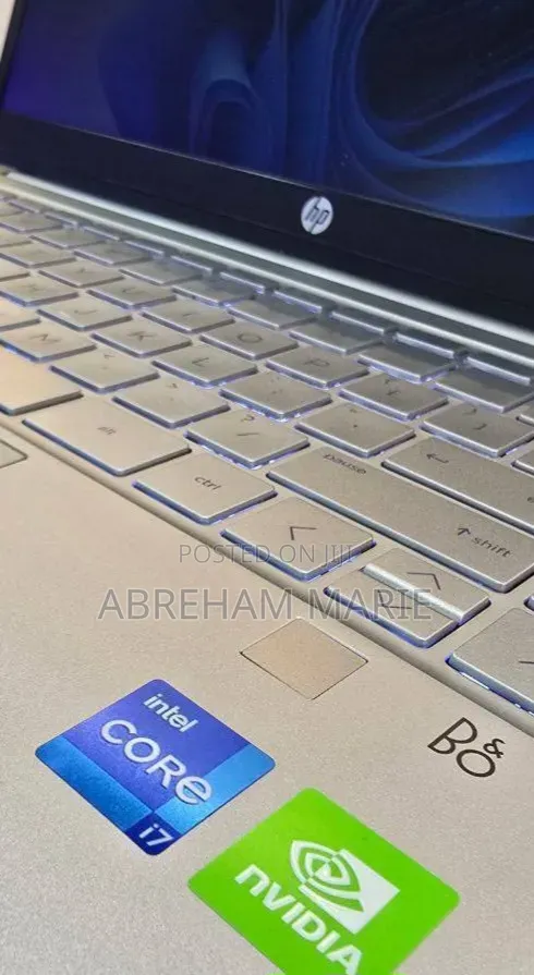 New Laptop HP Pavilion 14 16GB Intel Core i7 SSD 512GB