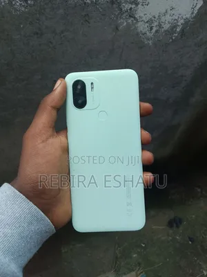 Mobile Phone 32 GB Green