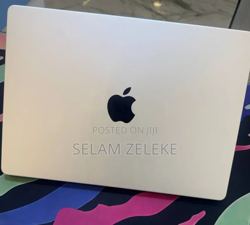 New Laptop Apple MacBook Pro 2021 M1 16GB Apple M1 Pro SSD 512GB