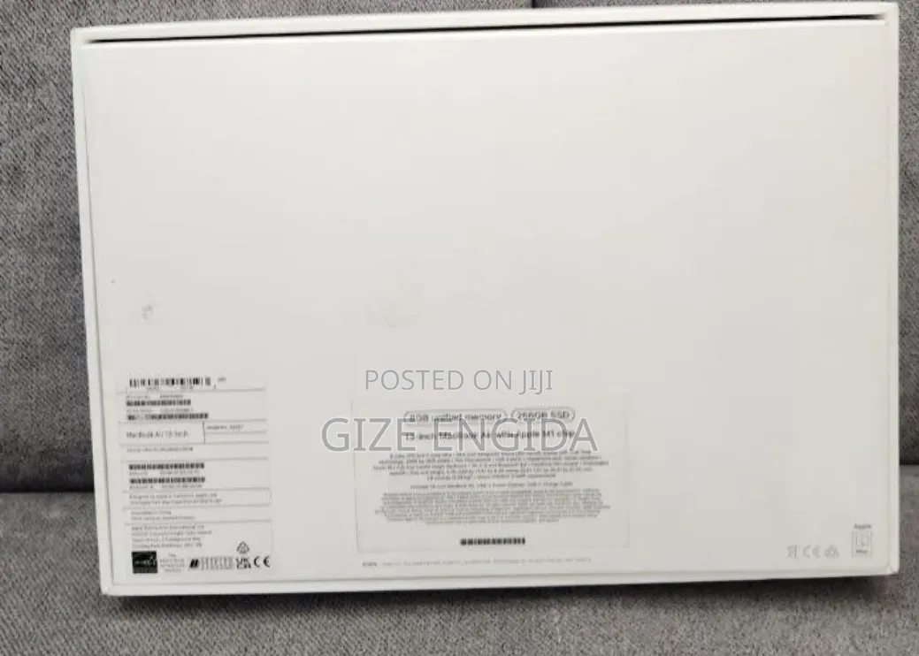 New Laptop Apple MacBook Air 2020 M1 8GB Apple M1 SSD 256GB
