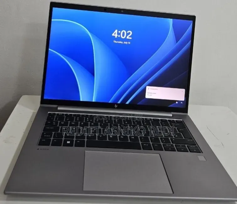 New Laptop HP ZBook Firefly 14 G10 16GB Intel Core i5 SSD 512GB