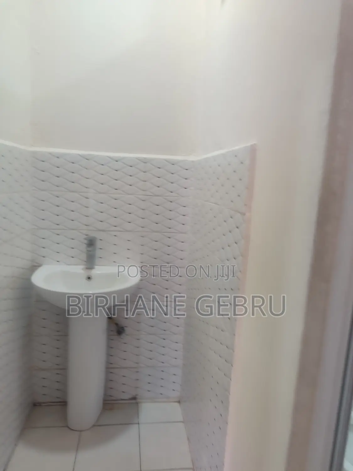 3bdrm Apartment in Luxury Apartiment, Yeka for sale