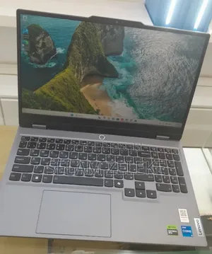 New Laptop Lenovo 12GB Intel Core i5 SSD 512GB