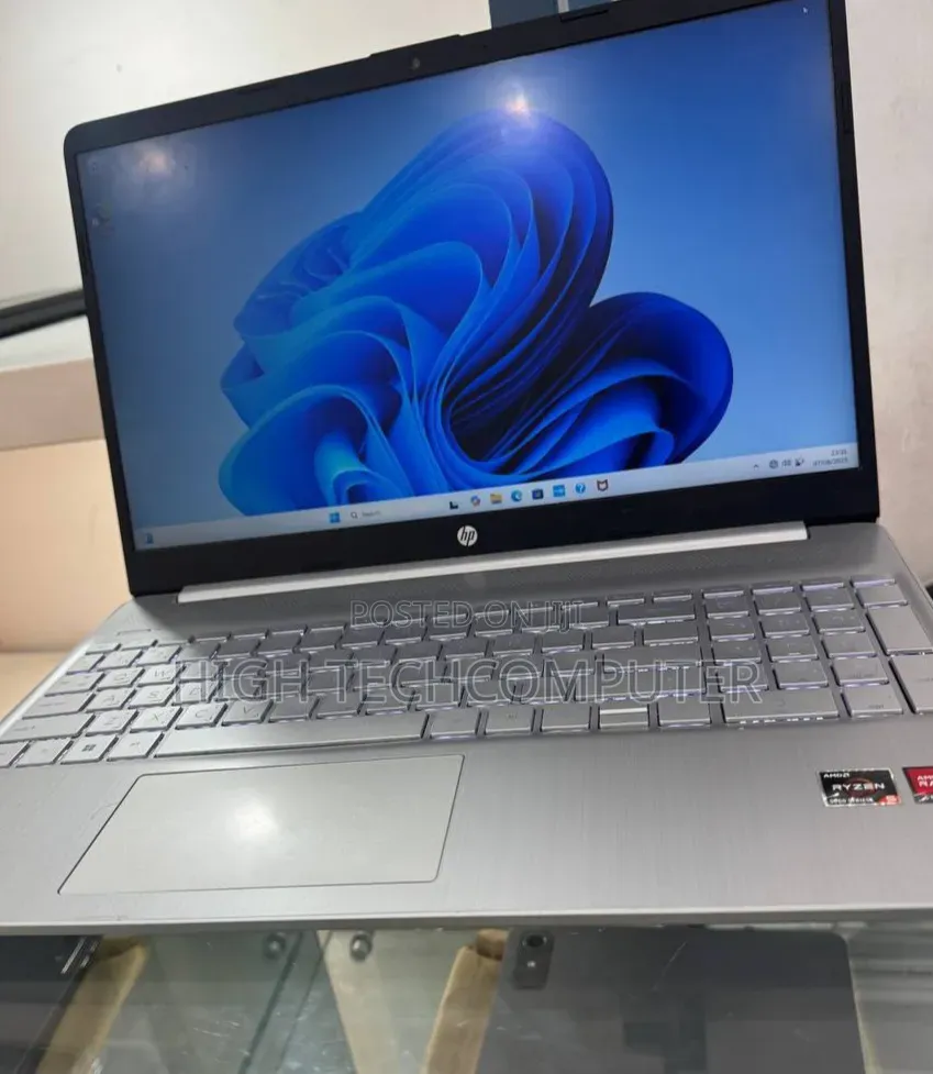 Laptop HP Stream Notebook 8GB AMD Ryzen 5 SSD 512GB