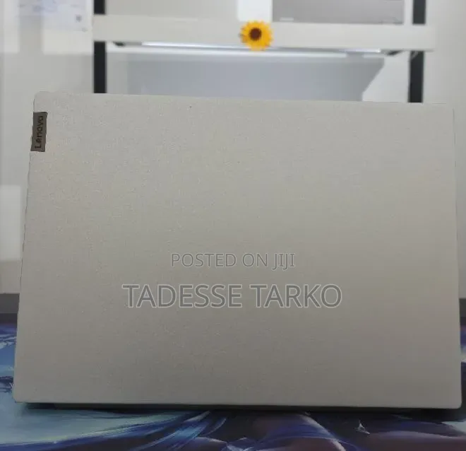 New Laptop Lenovo 16GB AMD Ryzen 7 SSD 512GB