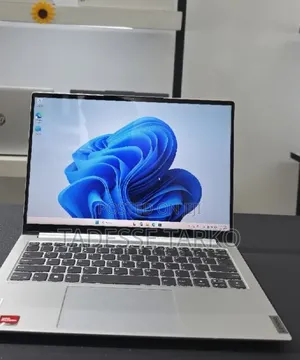 New Laptop Lenovo 16GB AMD Ryzen 7 SSD 512GB