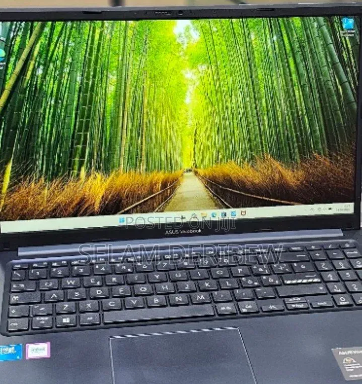 New Laptop Asus VivoBook 15 X505BA 16GB Intel Core i5 SSD 512GB