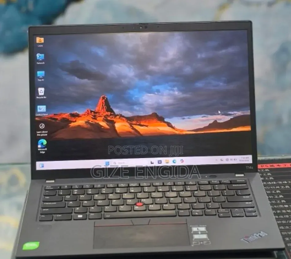 New Laptop Lenovo ThinkPad T14s Gen 2 32GB Intel Core i7 SSD 512GB