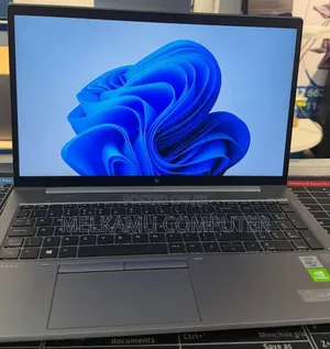 New Laptop HP Zbook Studio G7 16GB Intel Core i7 SSD 512GB